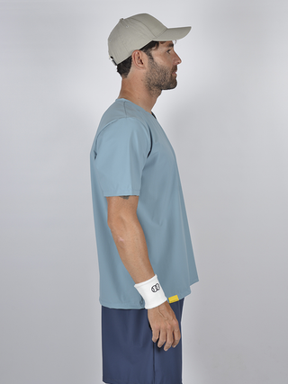 V-neck T-shirt